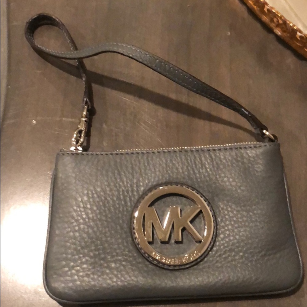 Michael Kors wristlet
